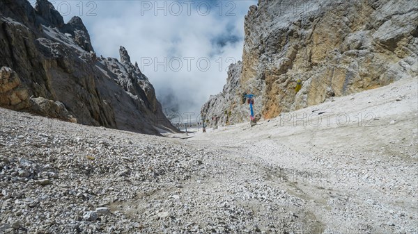 Gondola lift to Forcella Staunies, Monte Cristallo group, Dolomites, Italy, Dolomites, Italy, Europe