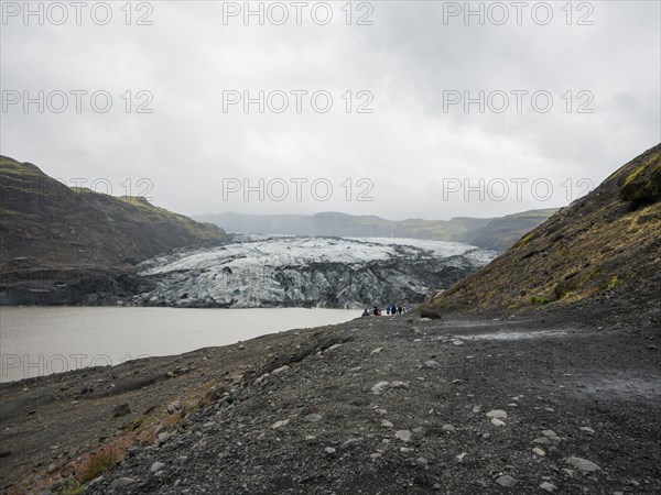 Road to the glacier lagoon, Solheimajoekull, Solheimajoekull, glacier tongue of Myrdalsjoekull, near Ring Road, Suourland, South Iceland, Iceland, Europe