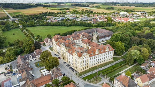 Aerial view, Residenz Ellingen, with the Ellingen estate and castle brewery, High Baroque, Ellingen, Franconian Lake District, Middle Franconia, Franconia, Bavaria, Germany, Europe