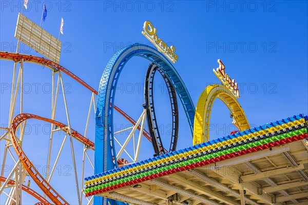 Wiesnaufbau, five-man loop, Oktoberfest, Theresienwiese, Munich, Upper Bavaria, Bavaria, Germany, Europe