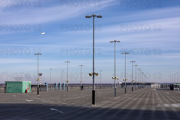 Duesseldorf Airport, DUS, parking, parking spaces, empty parking decks in Airport International car parks in lockdown in Corona crisisAirport International, Duesseldorf Airport, airfield, taxiway, Duesseldorf, North Rhine-Westphalia, Germany, Europe