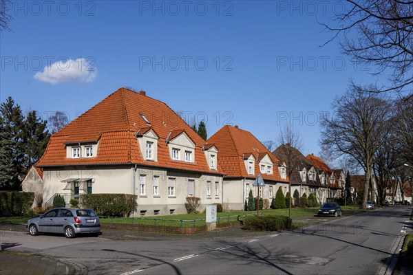 Gartenstadt Welheim settlement in Bottrop, listed building, the workers settlement is part of the Route of Industrial Heritage, Bottrop, North Rhine-Westphalia, Germany, Europe
