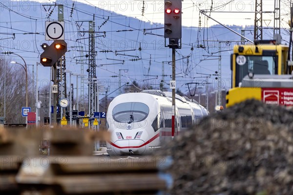 Investment in the ailing rail network, Deutsche Bahn construction site on the busy Rhine Valley line towards Switzerland, Deutsche Bahn AG InterCityExpress ICE, Riegel, Baden-Wuerttemberg, Germany, Europe