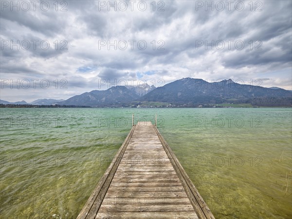 View of St. Wolfgang, Steg im Wolfgangsee, Upper Austria, Austria, Europe