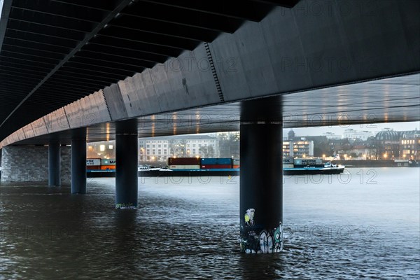 Rhine, Rhine level, high water, flooding in Duesseldorf, view from below the Oberkassel bridge to the old town, Duesseldorf, North Rhine-Westphalia, Germany, Europe