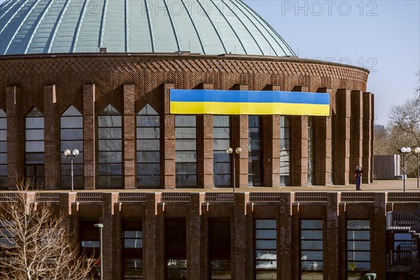 Tonhalle Duesseldorf, National Colours of Ukraine