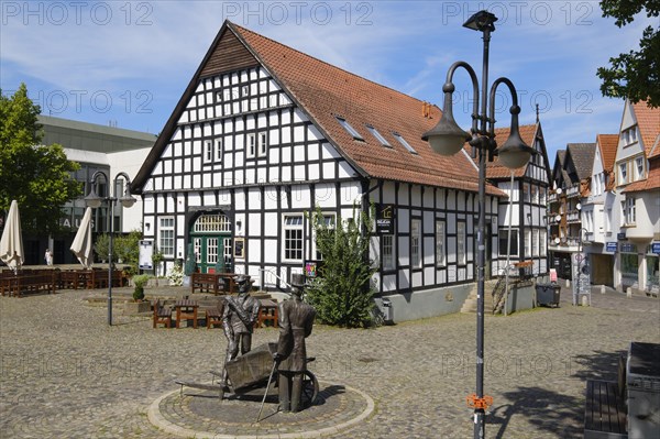 Rahningscher Hof, Ackerbuergerhaus, half-timbered house, Buende, East Westphalia, North Rhine-Westphalia, Germany, Europe