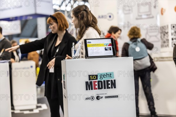 Trade fair stand of ARD, ZDF and Deutschlandradio with the initiative so geht Medien, Didacta trade fair in Stuttgart, Europes largest education trade fair. Stuttgart, Baden-Wuerttemberg, Germany, Europe