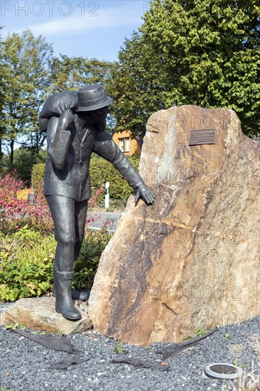 The Smuggler, this monument commemorates the time of coffee smuggling from 1945-1953 at the German-Belgian border, North Eifel, Monschau, North Rhine-Westphalia, North Rhine-Westphalia, Germany, Europe