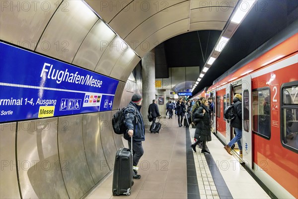 Airport station with S-Bahn, Stuttgart, Baden-Wuerttemberg, Germany, Europe