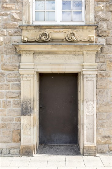 Oberhausen Local Court, built in the neo-Renaissance style from 1904-1907, side entrance Zu den Sitzungssaelen, Ruhr area, Oberhausen, North Rhine-Westphalia, North Rhine-Westphalia, Germany, Europe