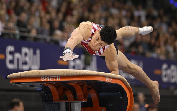 Jeremy Bischoff USA vault, EnBW DTB Cup, artistic gymnastics, gymnastics, Porsche Arena, Stuttgart, Baden-Wuerttemberg, Germany, Europe