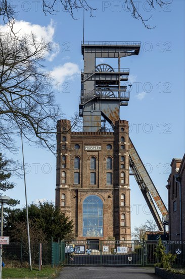 Malakoff tower above shaft 2 of Prosper Handel colliery, Bottrop, North Rhine-Westphalia, Germany, Europe