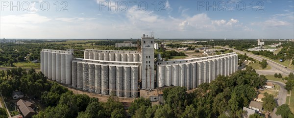 Hutchinson, Kansas, A large Cargill grain elevator, one of many in the city