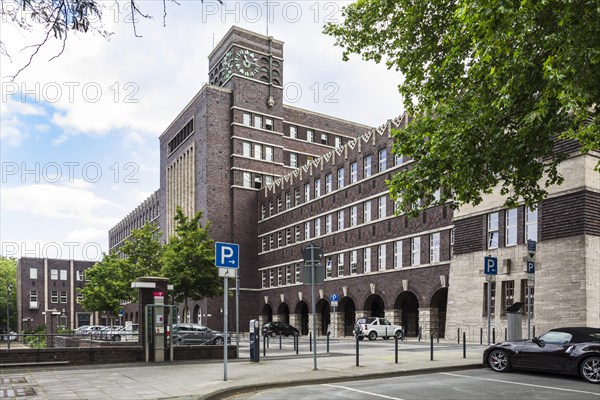 Oberhausen Town Hall at Grillopark, Ruhr Area, Oberhausen, North Rhine-Westphalia, North Rhine-Westphalia, Germany, Europe