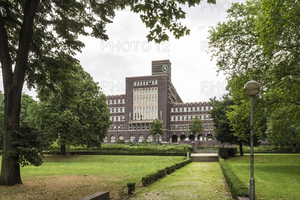 Oberhausen Town Hall at Grillopark, Ruhr Area, Oberhausen, North Rhine-Westphalia, North Rhine-Westphalia, Germany, Europe