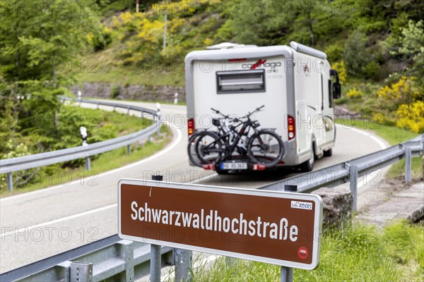 Black Forest High Road, one of the oldest and best-known holiday roads in Germany, part of the Bundesstrasse 500, Baiersbronn, Baden-Wuerttemberg, Germany, Europe