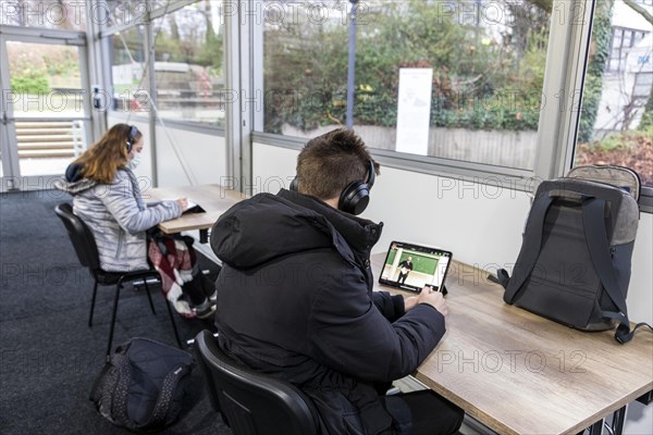 TU Dortmund closed, Corona pandemic, tents for students, online lectures at the Technical University, education, Dortmund, North Rhine-Westphalia, Germany, Europe