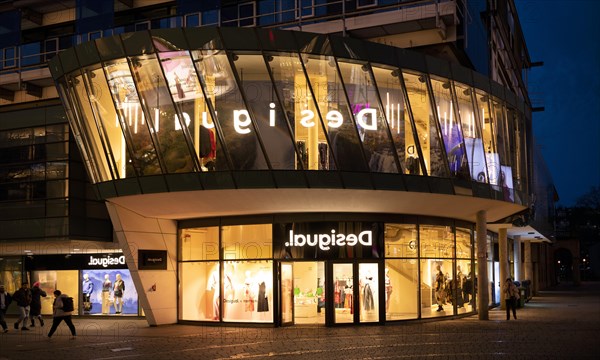 Desigual, department stores' chain, Koenigsstrasse, Stuttgart, Baden-Wuerttemberg, Germany, Europe