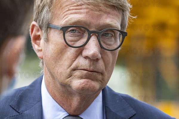 Ronald Pofalla, portrait, then Member of the Board of Management of Deutsche Bahn AG responsible for infrastructure, at the construction site of the Filstalbruecke railway bridge, bridge building at a height of 85 metres, Muehlhausen im Taele, Baden-Wuerttemberg, Germany, Europe