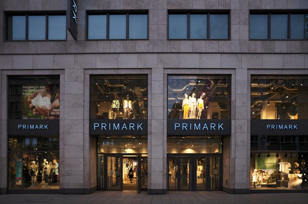 Primark, department stores' chain, Koenigsstrasse, Stuttgart, Baden-Wuerttemberg, Germany, Europe