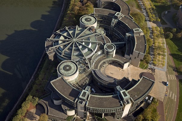 Landtag building of North Rhine-Westphalia in the style of structuralism seen from above, Duesseldorf, North Rhine-Westphalia, Germany, Europe