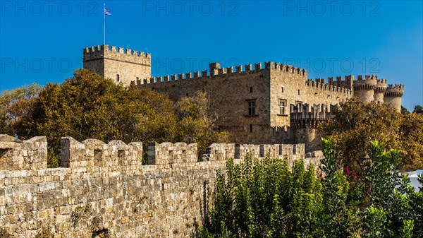 Grand Masters Palace built in the 14th century by the Johnnite Order, fortress and palace for the Grand Master, UNESCO World Heritage Site, Old Town, Rhodes Town, Greece, Europe