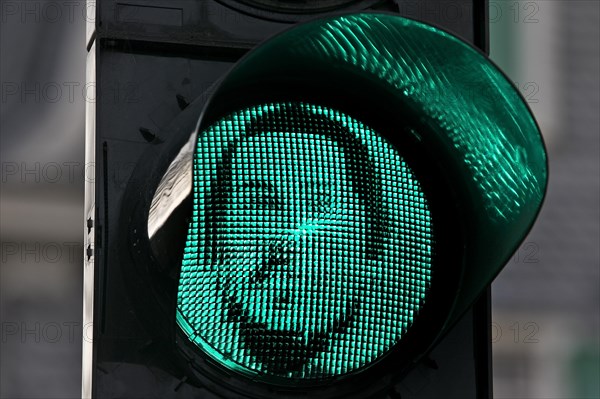 Green Engels traffic light at the Engels House, the birthplace of Friedrich Engels, historic centre, Wuppertal, North Rhine-Westphalia, Germany, Europe