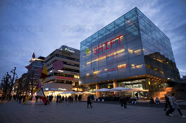 Koenigsstrasse, Schlossplatz, Cube Art Museum, Wittwer Thalia, blue hour, Stuttgart, Baden-Wuerttemberg, Germany, Europe