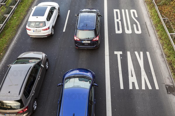 Traffic, rush hour, bus lane, taxi lane, Duesseldorf, North Rhine-Westphalia