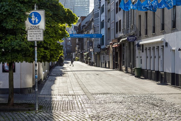 Party mile Kurze Strasse, Old Town in the early morning, Duesseldorf, North Rhine-Westphalia, Germany, Europe