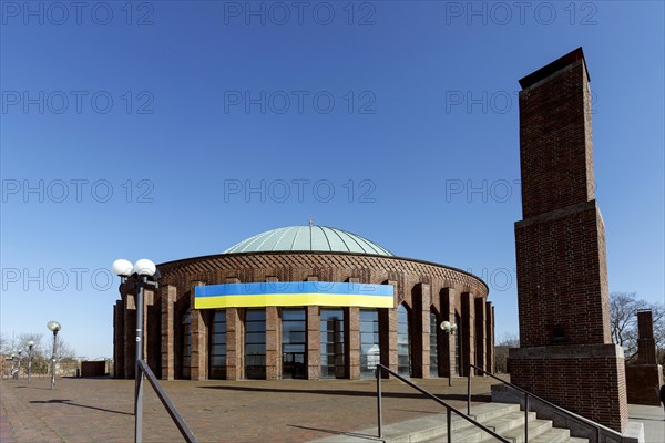 Tonhalle Duesseldorf, National Colours of Ukraine