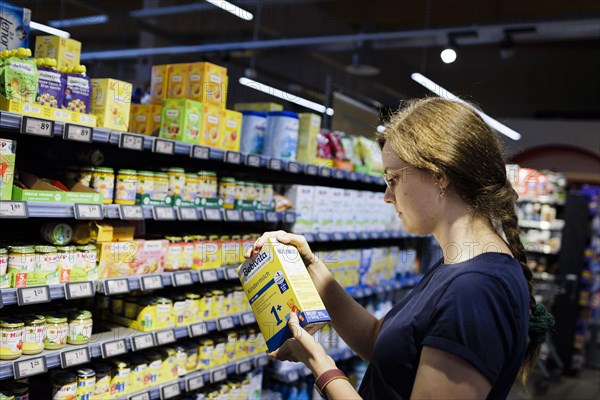 Baby food, Babyvita, childrens milk. Radevormwald, Germany, Europe