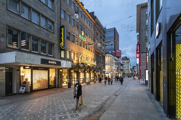 Westenhellweg in Dortmund city centre, lockdown, partial lockdown, Dortmund, North Rhine-Westphalia, Germany, Europe