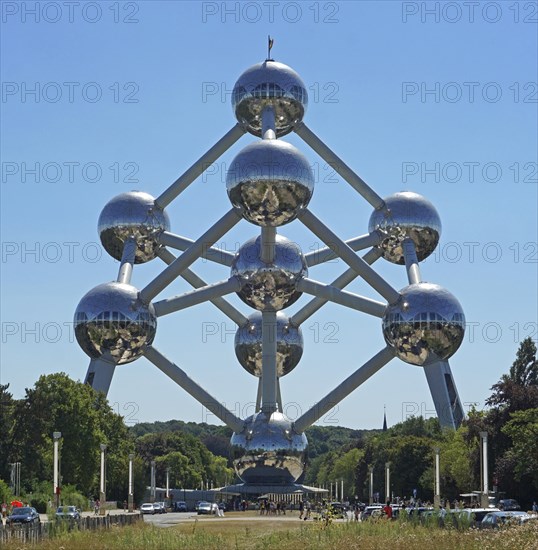 Atomium, iron molecule, stainless steel spheres, World Exhibition 1985, Heysel Plateau, Laeken, Brussels, Belgium, Europe