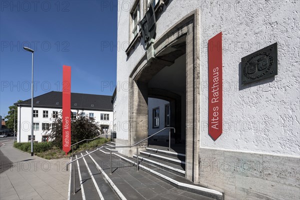 Old Town Hall, Town Hall Tower, next to the new building, Moers, North Rhine-Westphalia, North Rhine-Westphalia, Germany, Europe