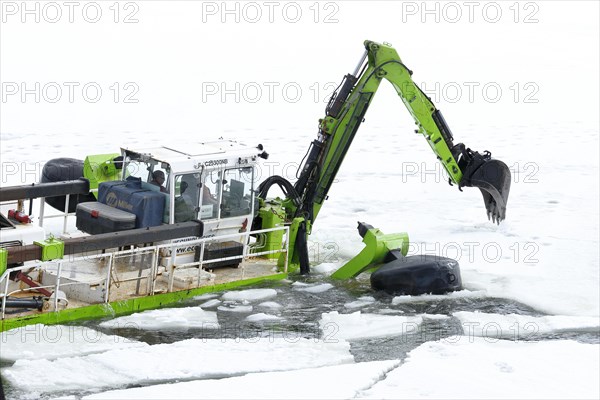 Icebreaker at work, Chateauguay River, Province of Quebec, Canada, North America