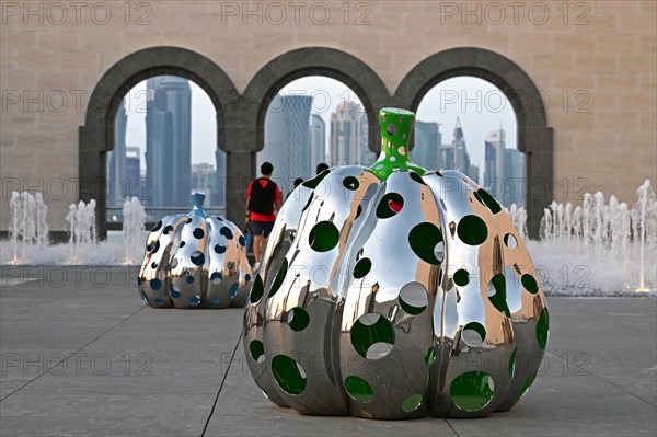 Sculptures on the Terrace of the Museum of Islamic Art by the Archtics Ieoh Ming Pei and Jean-Michel Wilmotte, Doha, Qatar, Asia