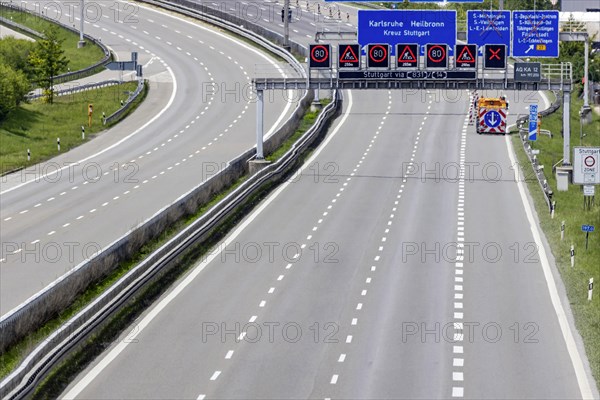 Empty lanes on A8 motorway, exit restrictions due to Corona cause empty roads, Stuttgart, Baden-Wuerttemberg, Germany, Europe