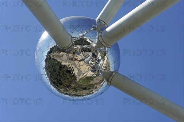 Atomium, iron molecule, stainless steel spheres, World Exhibition 1985, Heysel Plateau, Laeken, Brussels, Belgium, Europe