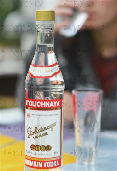 An 11-year-old girl stands as a model. Symbol photo alcoholism, Germany, Europe