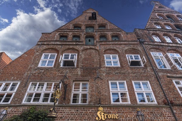 Historic gabled house, 16th century, today Gasthaus Zur Krone, Lueneburg, Lower Saxony, Germany, Europe