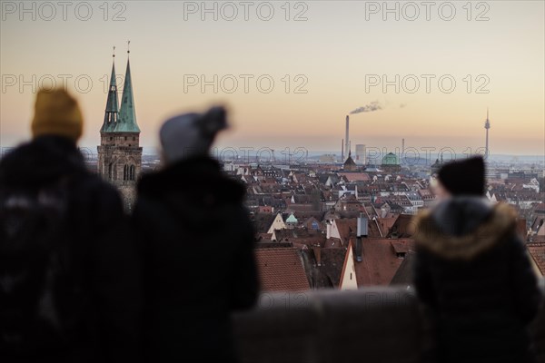 Nuremberg with the Sebaldus Church and the telecommunications tower taken at sunset. Nuremberg, 13.02.2023., Nuremberg, Germany, Europe