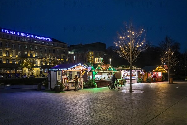 Reduced Christmas Market at Corona Time on Koenigsallee, Duesseldorf, North Rhine-Westphalia, Germany, Europe