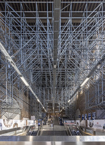 Construction site main station, Stuttgart 21 project, S21, the heritage-protected Bonatz building is being extensively renovated for 250 million euros, scaffolding in the entrance area, Stuttgart, Baden-Wuerttemberg, Germany, Europe