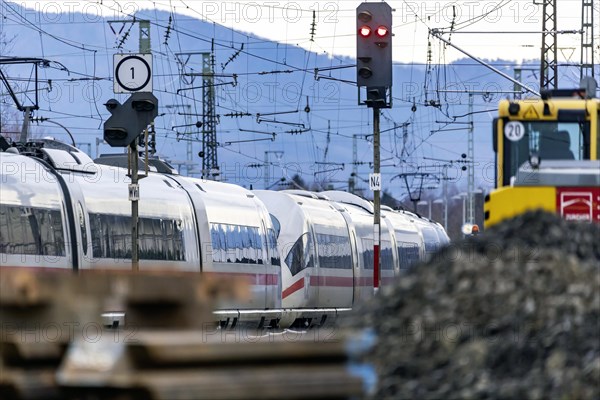 Investment in the ailing rail network, Deutsche Bahn construction site on the busy Rhine Valley line towards Switzerland, Deutsche Bahn AG InterCityExpress ICE, Riegel, Baden-Wuerttemberg, Germany, Europe