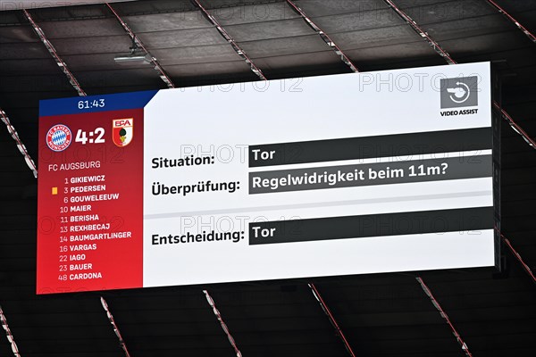 Scoreboard, score, VAR, video evidence, penalty, foul play, Allianz Arena, Munich, Bayern, Germany, Europe