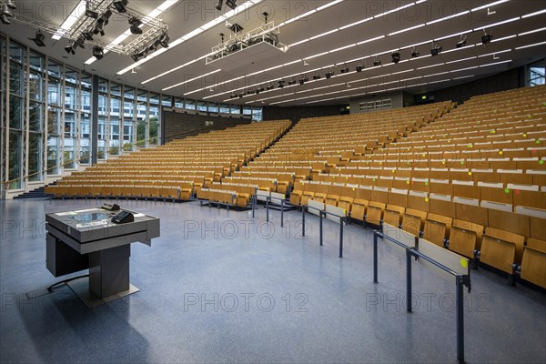 Audimax of the Technical University of Dortmund, TU, lecture hall, lecture, study, study, Dortmund, North Rhine-Westphalia, Germany, Europe