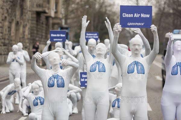 Protest of the environmental organisation Greenpeace, on the Bundesstrasse 14 40 activists demand better air quality, the Neckartor is considered the most polluted street in Germany with high levels of particulate matter, climate change, Stuttgart Baden-Wuerttemberg, Germany, Europe