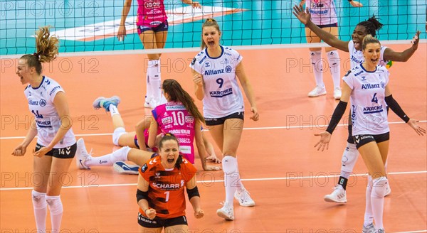 The players of Allianz MTV Stuttgart cheer after winning a set